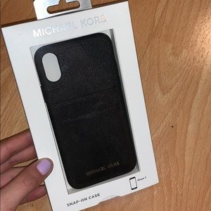 michael kors iphone x wallet case